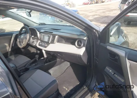 2014 Toyota Rav4 Le z USA, uszkodzony, nr VIN 2T3BFREV0EW137605